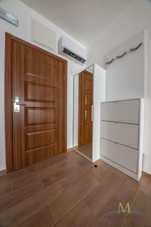 M Apartman