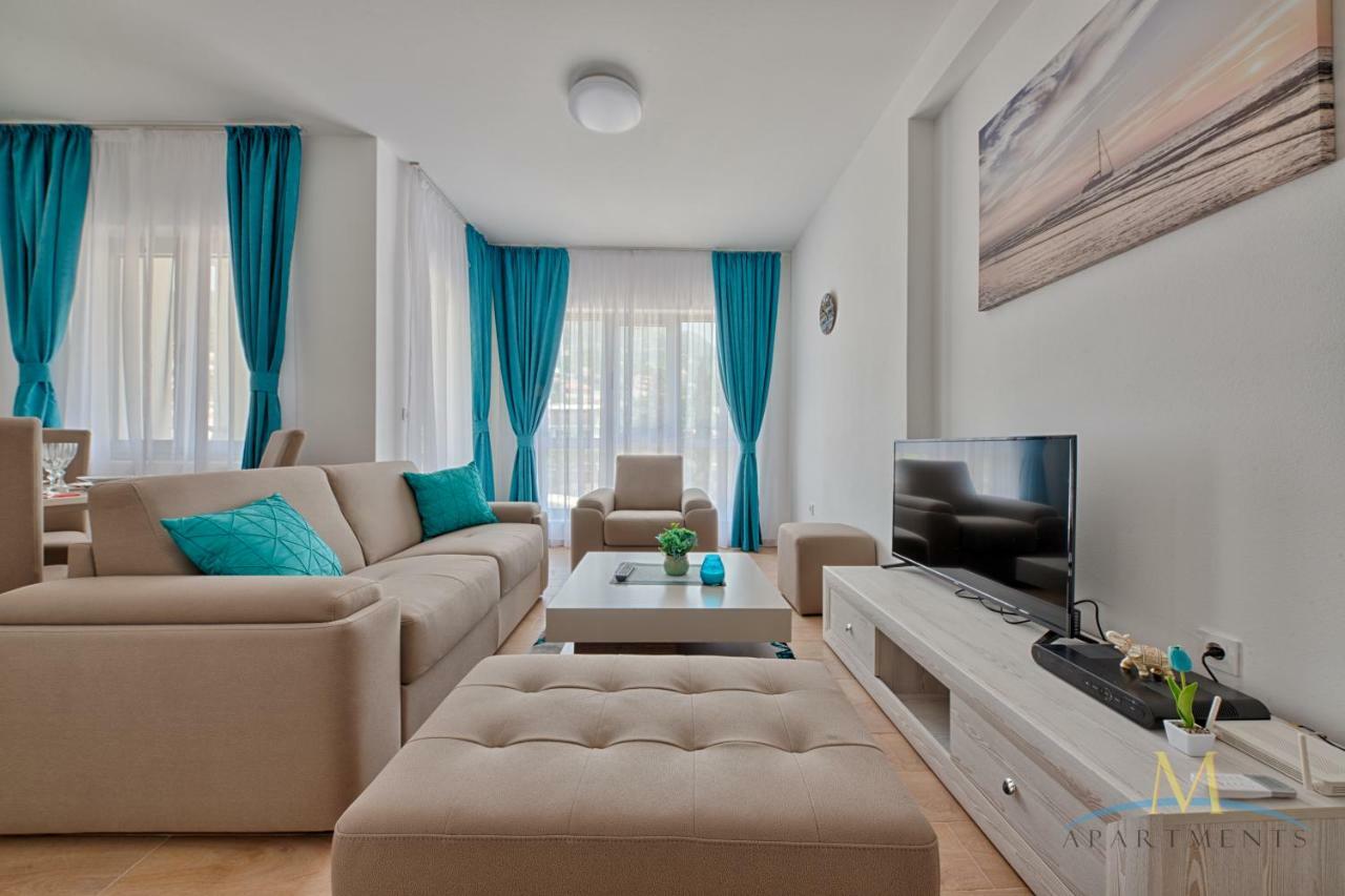 M Apartman